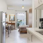 Apartment Naxian Place 2